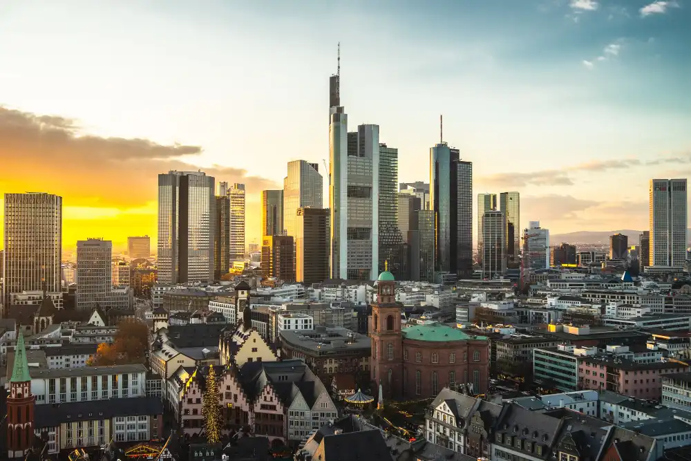 Umzugsfirma in Frankfurt am Main - Ein Ausblick auf Skyline von Frankfurt